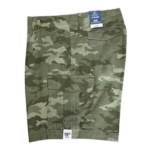 George Olive Camo At The Knee Cargo 10 inch Inseam Shorts Size 44 New